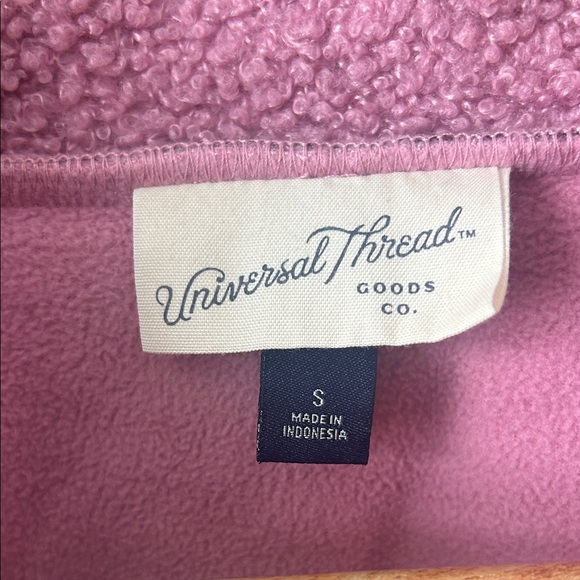 Universal Thread Pink Textured Pullover - Picture 2 of 5